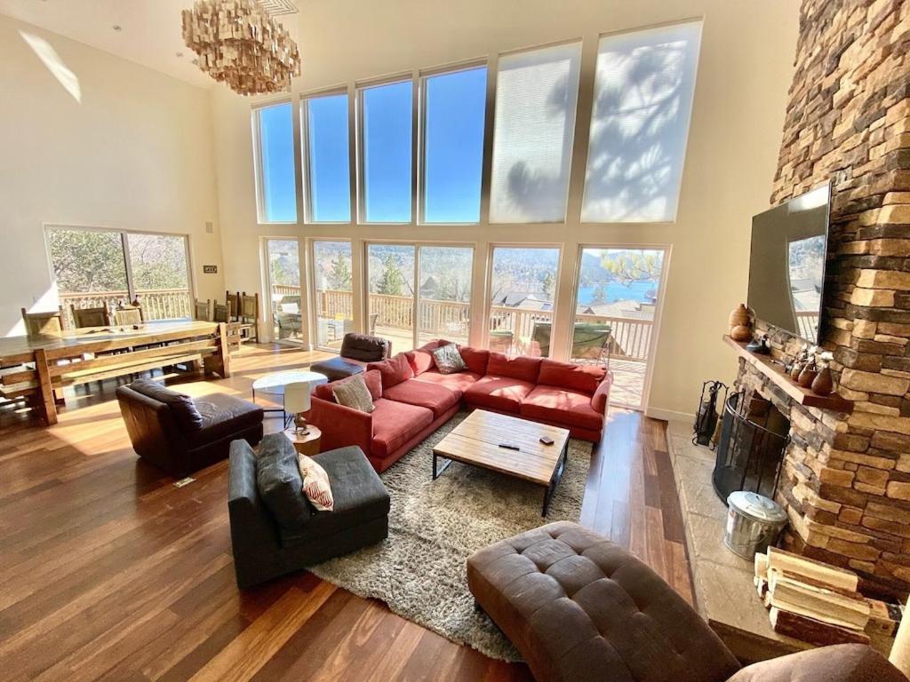 Modern 6 Bedroom Retreat, Stunning Lake Views, Close To Village! Lake Arrowhead Exteriér fotografie
