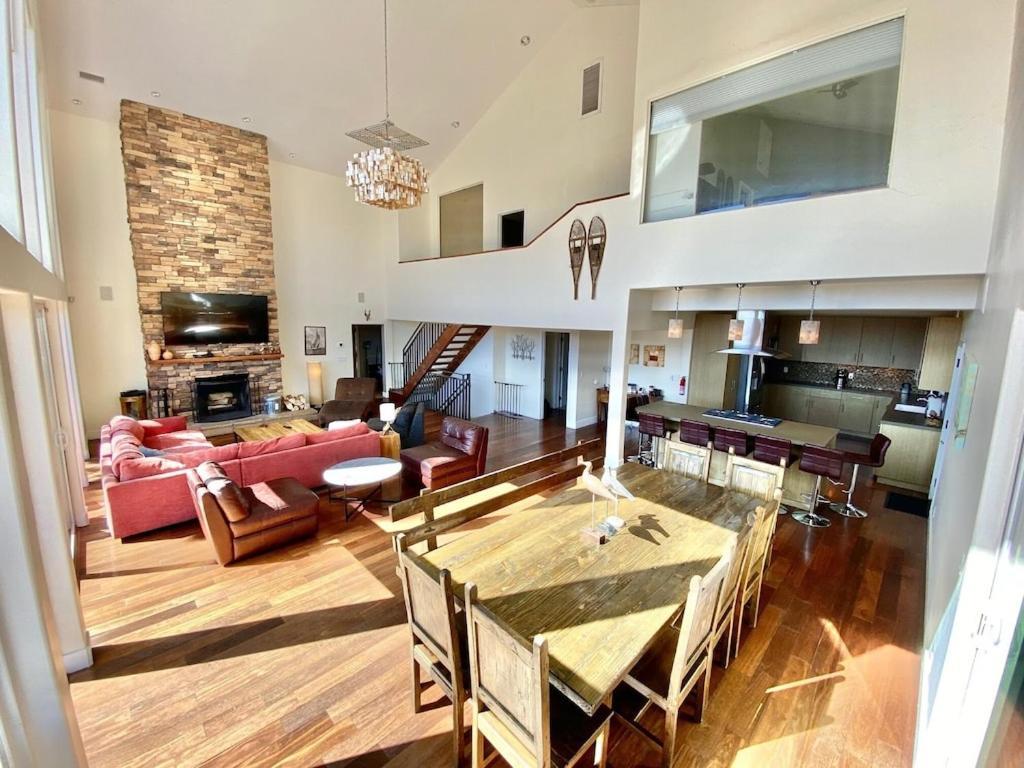 Modern 6 Bedroom Retreat, Stunning Lake Views, Close To Village! Lake Arrowhead Exteriér fotografie